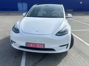 Авто Tesla Model Y 2021 № 7652248