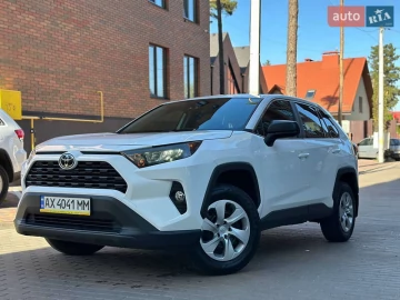 Авто Toyota Rav4 2022 № 7652257