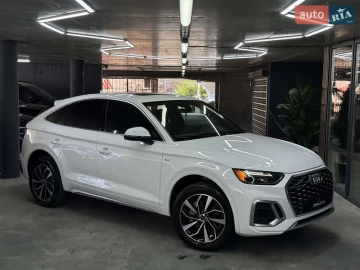 Авто Audi Q5 2022 № 7652268