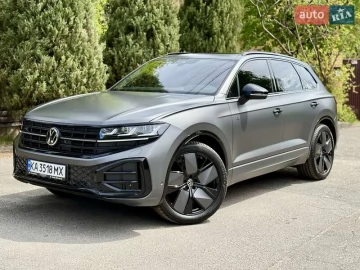 Авто Volkswagen Touareg 2024 № 7652283
