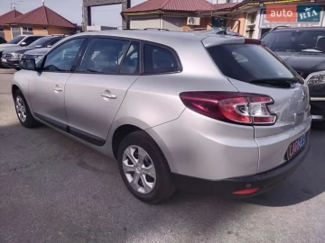 Авто Renault Megane 2011 № 7652416