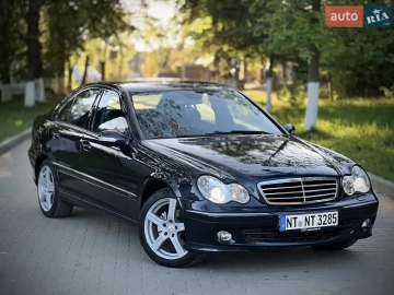 Авто Mercedes C-Class 2005 № 7652425
