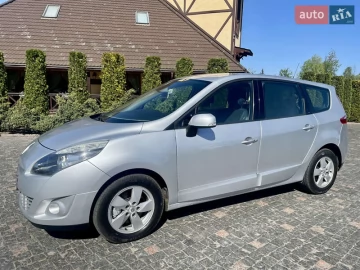 Авто Renault Grand Scenic 2011 № 7652452