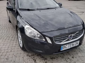 Авто Volvo V60 2012 № 7652517