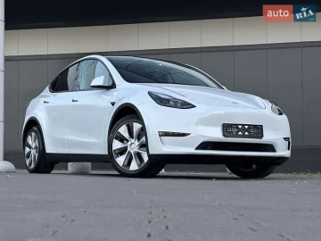 Авто Tesla Model Y 2023 № 7652620