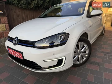 Авто Volkswagen E-Golf 2015 № 7652793