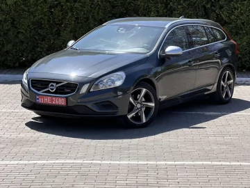 Авто Volvo V60 2012 № 7652914