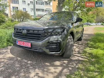 Авто Volkswagen Touareg 2021 № 7653066