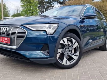 Авто Audi E-Tron 2020 № 7653145