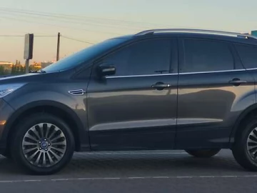 Авто Ford Kuga 2015 № 7653182