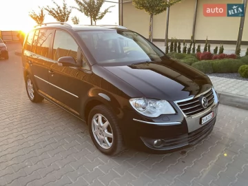 Авто Volkswagen Touran 2006 № 7653229