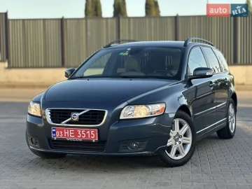 Авто Volvo V50 2008 № 7653241