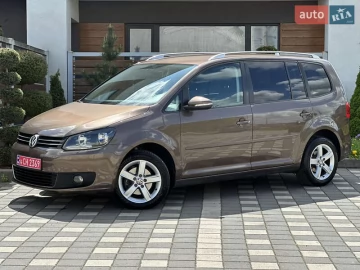 Авто Volkswagen Touran 2012 № 7653326