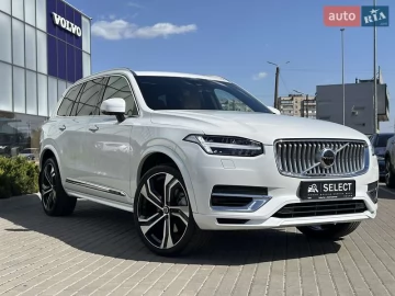 Авто Volvo Xc90 2023 № 7653474