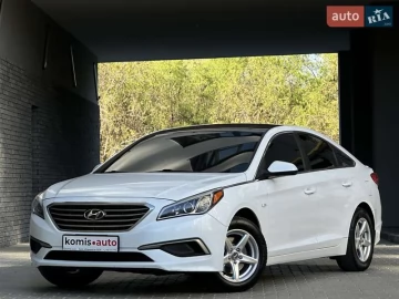Авто Hyundai Sonata 2015 № 7653565