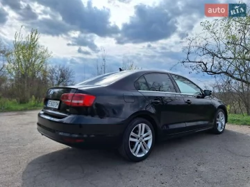 Авто Volkswagen Jetta 2014 № 7653579