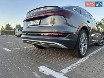 Авто Audi E-Tron Sportback 2020 № 7653634