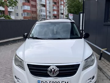 Авто Volkswagen Tiguan 2010 № 7653760