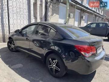 Авто Chevrolet Cruze 2011 № 7653848