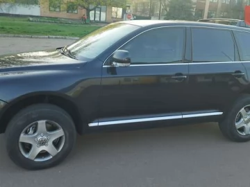 Авто Volkswagen Touareg 2005 № 7653889