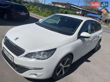 Авто Peugeot 308 2016 № 7654322