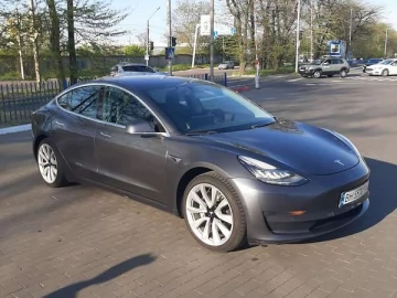 Авто Tesla Model 3 2018 № 7654361