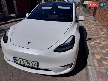 Авто Tesla Model Y 2021 № 7654382