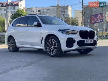 Авто BMW X5 2022 № 7654415