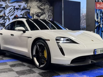 Авто Porsche Taycan 2020 № 7654417