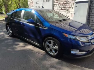 Авто Chevrolet Volt 2013 № 7654532