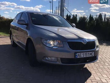 Авто Skoda Superb 2012 № 7654533
