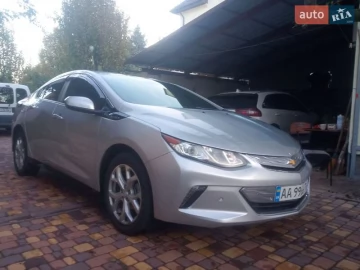 Авто Chevrolet Volt 2016 № 7654567