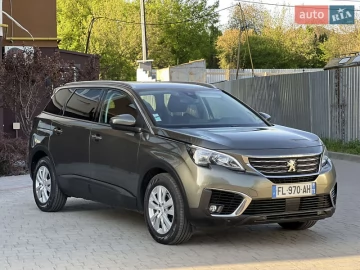 Авто Peugeot 5008 2019 № 7654616