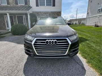 Авто Audi Q7 2018 № 7654654