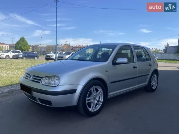 Авто Volkswagen Golf 2001 № 7654706