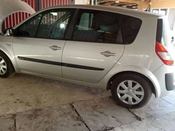 Авто Renault Scenic 2005 № 7654721