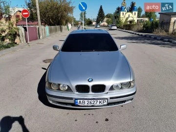Авто BMW 5 Series 2000 № 7654738