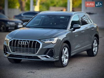 Авто Audi Q3 2019 № 7654919