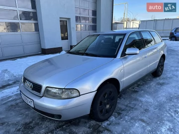 Авто Audi A4 2001 № 7654973