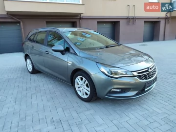 Авто Opel Astra 2018 № 7655094