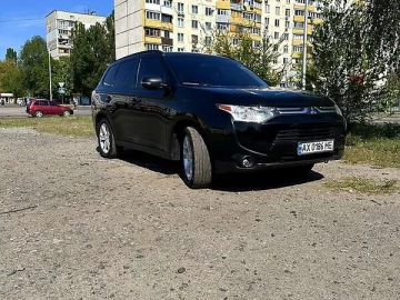 Авто Mitsubishi Outlander 2013 № 7655109