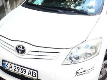 Авто Toyota Auris 2012 № 7655121
