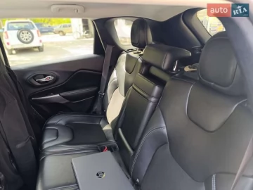 Авто Jeep Cherokee 2018 № 7655156