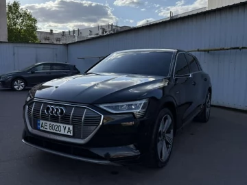 Авто Audi E-Tron 2019 № 7655222