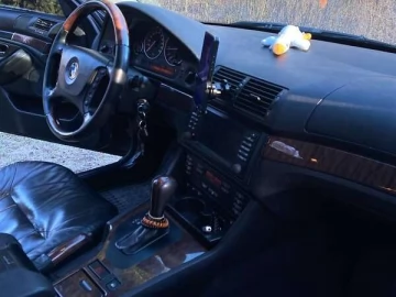 Авто BMW 5 Series 2003 № 7655288