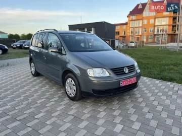 Авто Volkswagen Touran 2005 № 7655314