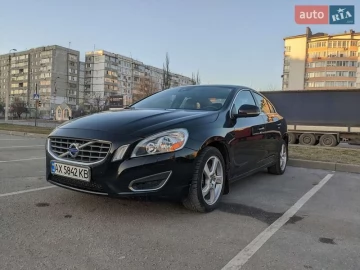 Авто Volvo S60 2013 № 7655408