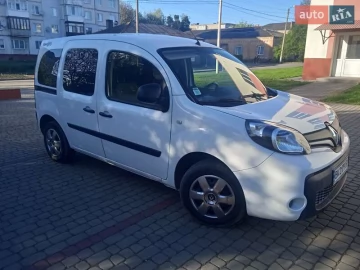 Авто Renault Kangoo 2020 № 7655430