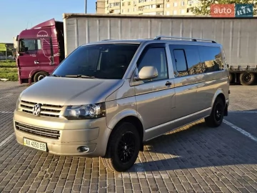 Авто Volkswagen Transporter 2011 № 7655435