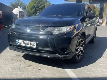 Авто Mitsubishi Outlander 2016 № 7655448